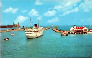 Illinois, Chicago - Lake Michigan - Navy Pier - [IL-158]