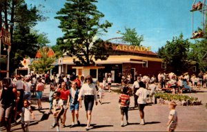 New Hampshire Salem Canobie Park The Arcade