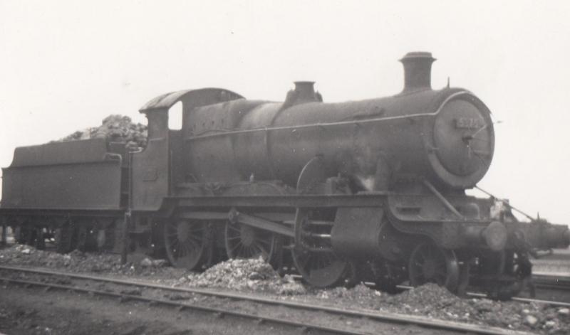 5375 Train At Oxley Station Australia in 1958 Vintage Railway Photo