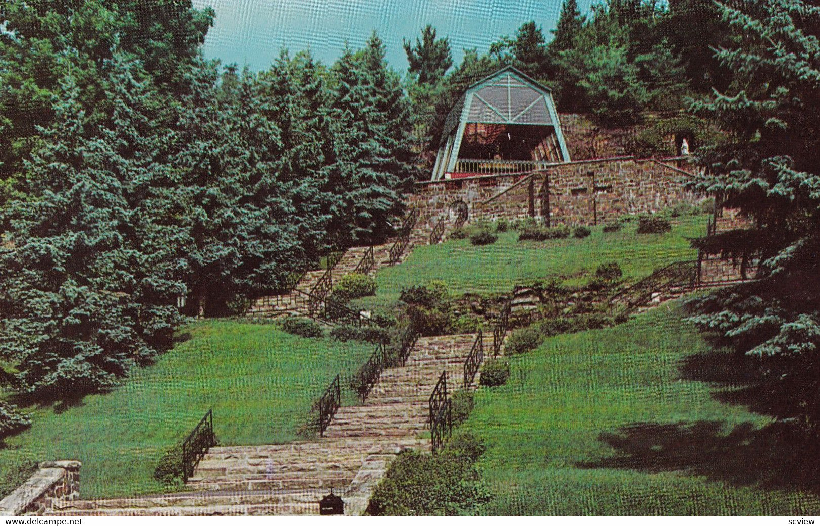 LACHUTE, Quebec, 19501960s; Grotte NotreDame De Lourdes Canada