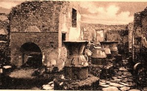 c1915 POMPEI ITALY RUINS FORNO E MULINI EARLY POSTCARD P1872