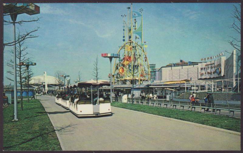 Pepsi Cola Pavilion,New York World's Fair Postcard