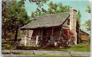 M-61450 Old Matt's Cabin Shepherd Of The Hills Branson Missouri