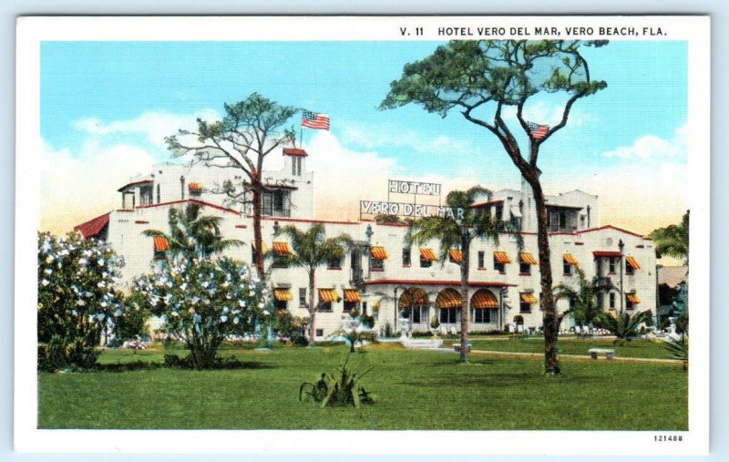 VERO BEACH, Florida FL ~ Roadside HOTEL VERO DEL MAR c1930s  Postcard