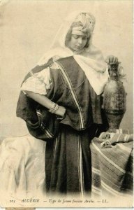 CPA AK LL 205 Type de Jeune femme Arabe ALGERIE (824099)