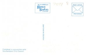 R M S Queen Elizabeth  2 New York City Harbor