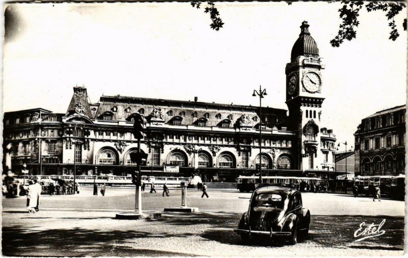 CPA PARIS 12e Gare de Lyon (970650)