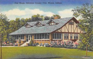 Club House Delaware Country Club Muncie Indiana linen postcard