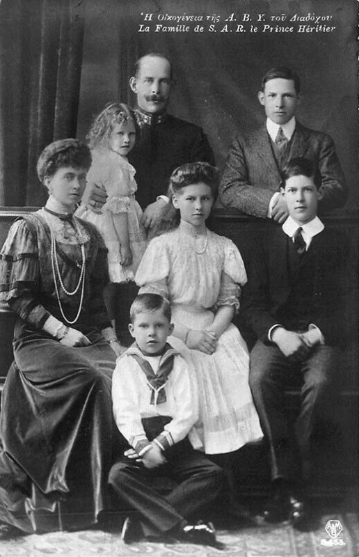 .La Famille De S. A. R. Le Prince Heritier Real Photo Postcard