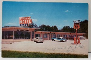 Phillips Gasoline Route 66, Bypass Motel Cafe, Rola Maine 1950s Postcard E13