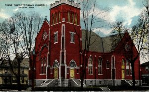 First Presbyterian Church, Tipton IN Vintage Postcard W33