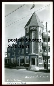 h3766 - CAUSAPSCAL Quebec 1950s Hotel Belleuve. Real Photo Postcard