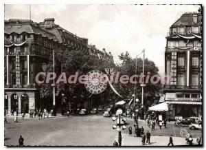 Modern Postcard Paris Place de l'Opera