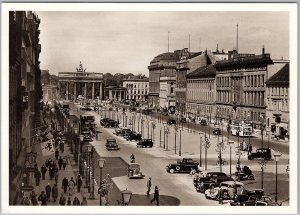 Berlin Unter den Linden & Brandenburg Gate 1930 Lithograph Postcard C12