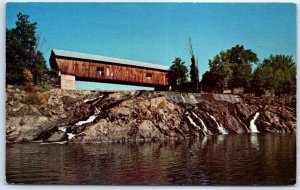 Postcard - Old Covered Bridge - Hartland, Vermont