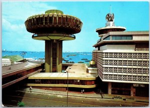 VINTAGE CONTINENTAL SIZED POSTCARD CHANGE ALLEY AIRPORT SINGAPORE FULL STAMPS 78