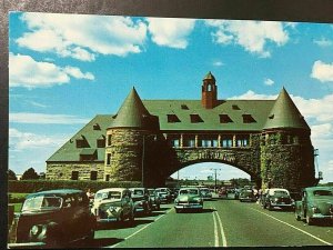 Postcard Vintage Cars at The Tower Landmark in Natrragansett, RI. aa1