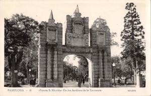 BF5562 puertta s nicolas en los jardines de la pamploma spain    Spain