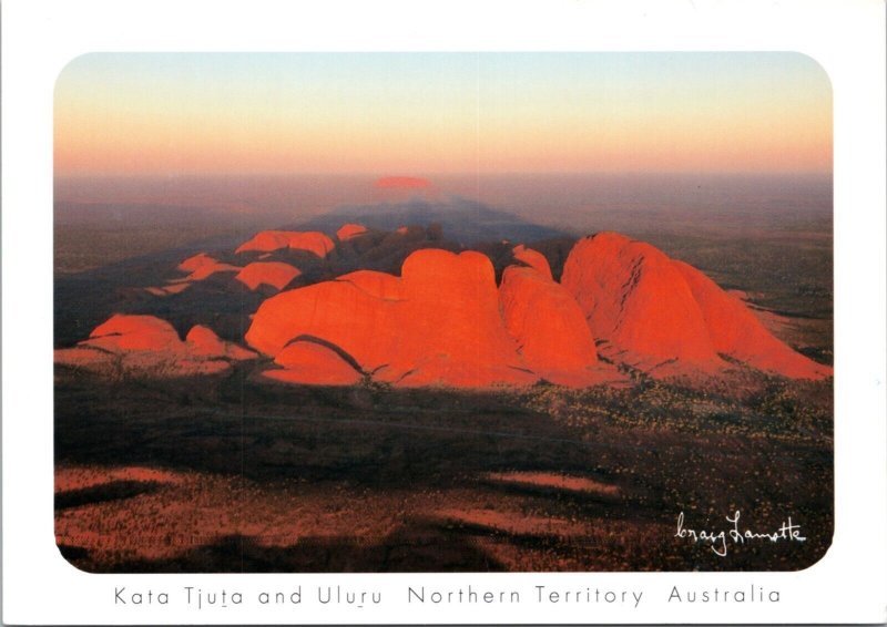 Postcard Australia - Kata Tjuta and Uluru Northern Territory