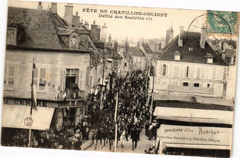 CPA Fete de CHATILLON-COLIGNY - Defile des Soc.s (271656)