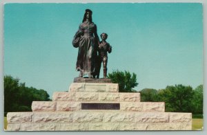 Ponca City Oklahoma~Pioneer Woman Statue~Postcard~1950s