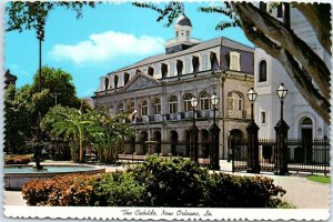 Postcard - The Cabildo, New Orleans, Louisiana, USA