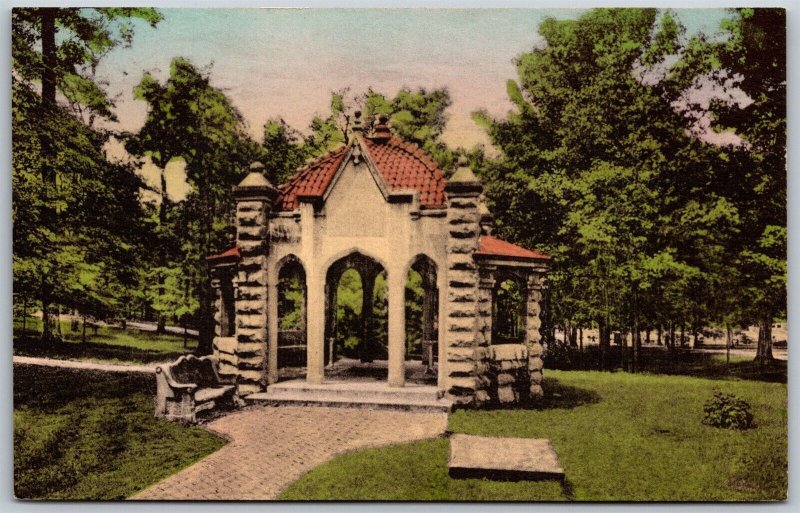 Vtg Bloomington IN Well House Indiana University Albertype Hand Colored Postcard