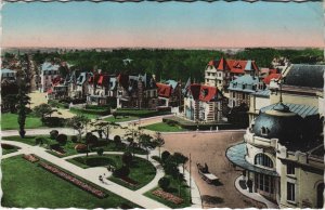 CPA CABOURG Les Jardins du Casino et les Villas (1229675)