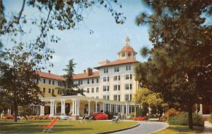 Entrance Drive to Carolina Hotel Pinehurst , North Carolina NC  