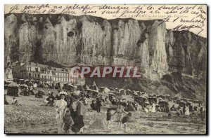 Old Postcard Le Treport at the foot of cliffs