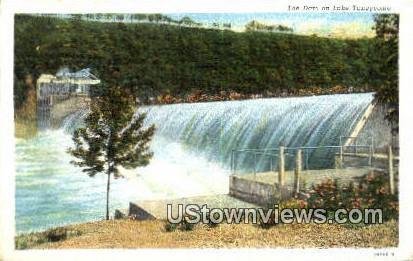 The Dam in Lake Taneycomo, Missouri