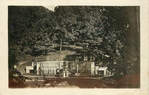 RPPC Postcard; People Watching Bears At Beaver Park Cedar Rapids IA Linn County