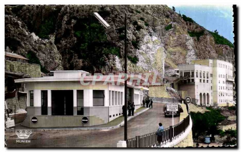 Postcard Moderne Menton La Frontiere The customs French and Italian Customs