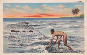 Hawaii Native Fisherman Casting His Net Curteich