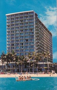 Hawaii Honolulu The Outrigger Hotel Located On The Beach In The Heart  Of Wai...