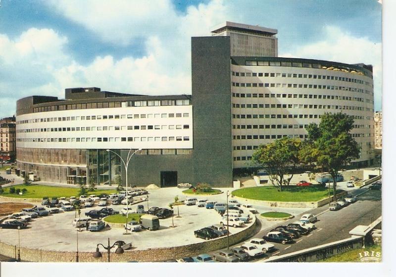 Postal 045323 : Paris. Maison de la Radio et de la Television (Architecte: M....