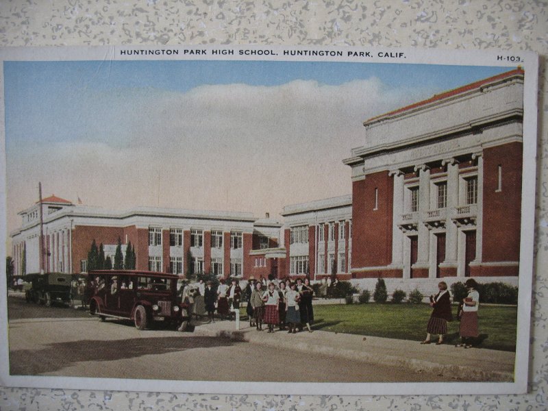 HUNTINGTON PARK, CA ~ 1920s HUNTINGTON PARK HIGH SCHOOL with bus teens