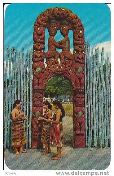 Maori girls, Whakarewarewa , New Zealand, 40-60s