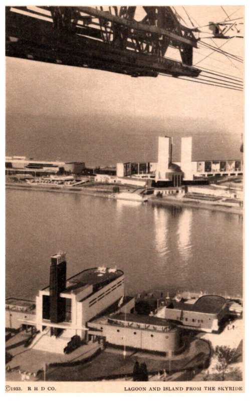 New York  City World's Fair 1939  Lagoon and Island from Skyride