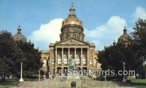 Iowa State Capitol Building - Des Moines