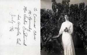 VINTAGE POSTCARD PORTRAIT OF YOUNG WOMAN REAL PHOTO RPPC COUSIN EDNA c. 1905