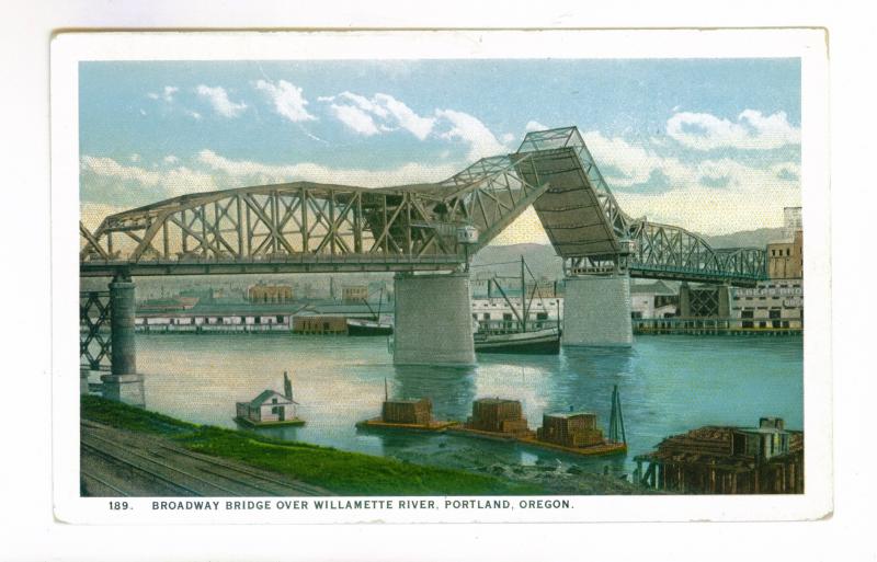 Broadway Bridge over Willamette River, Portland, Oregon unused Postcard