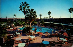 Vtg 1960s Safari Hotel Swimming Pool Poolside Scottsdale Arizona AZ Postcard