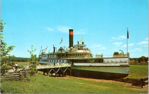 Postcard VT Burlington - S.S. Ticonderoga at Shelburne Museum