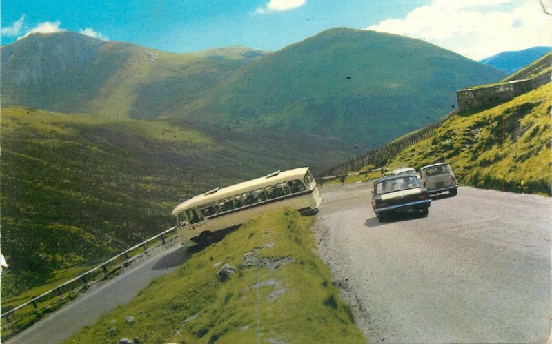 Postcard England Glen Shee, Perthshire Scotland bus Devil s elbow