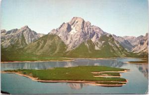 Mt. Moran with Jackson Lake, Grand Tetons, Wyoming