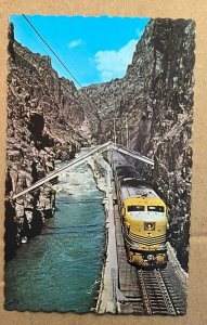 VINT UNUSED POSTCARD -  HANGING BRIDGE, ROYAL GORGE, CANON CITY, COLO