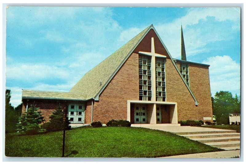 c1950's Immanuel Lutheran Church Building Missouri Fargo North Dakota Postcard