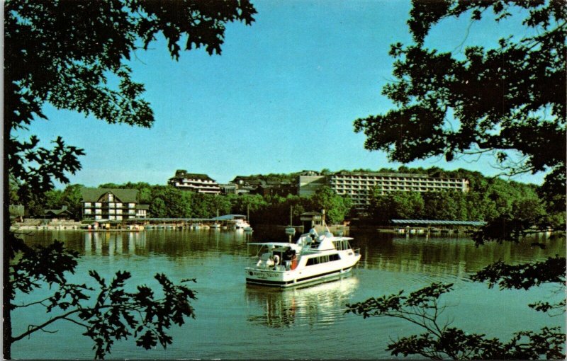 Panorama Resort Lake Ozarks Marina Wingate Osage Beach MO Old Yacht VTG Postcard 