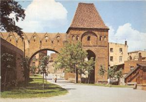 B46136 Torun Gotyckie gdanisko     poland